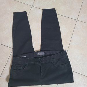 Torrid Premium Skinny Bombshell Black Skinny Denim Jeans Plus Size 22R